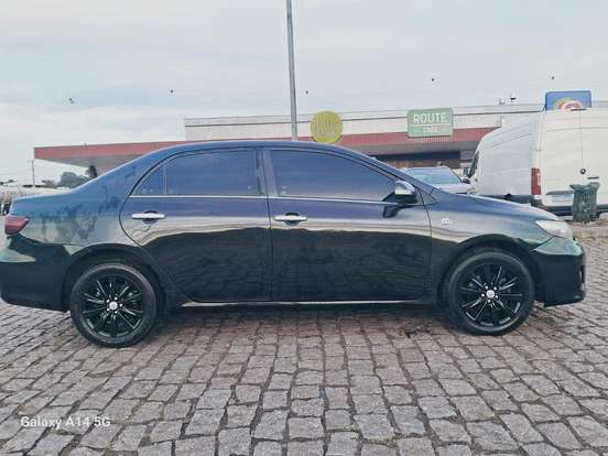 TOYOTA-COROLLA-2.0 ALTIS 16V FLEX 4P AUTOMÁTICO TOYOTA-COROLLA-2012