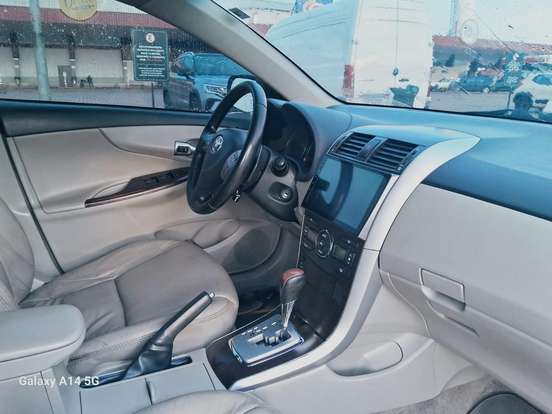 TOYOTA-COROLLA-2.0 ALTIS 16V FLEX 4P AUTOMÁTICO TOYOTA-COROLLA-2012