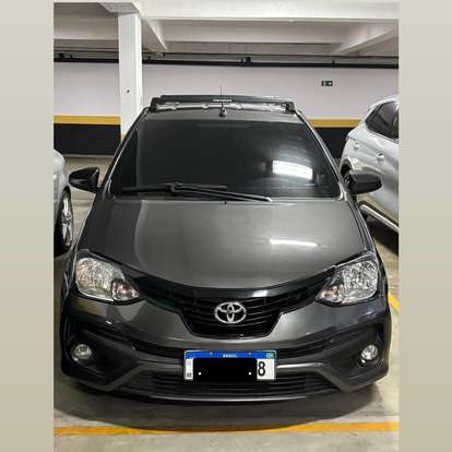 TOYOTA-ETIOS-2021