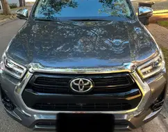 TOYOTA HILUX 2.8 D-4D TURBO DIESEL CD SRX LIMITED 4X4 AUTOMÁTICO TOYOTA HILUX 2.8 D-4D TURBO DIESEL CD SRX LIMITED 4X4 AUTOMÁTICO