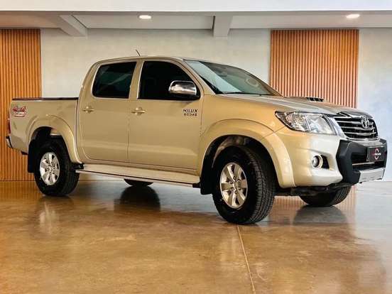 TOYOTA-HILUX-3.0 SRV 4X4 CD 16V TURBO INTERCOOLER DIESEL 4P AUTOMÁTICO TOYOTA-HILUX-2013