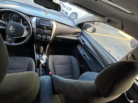 TOYOTA-YARIS-1.5 16V FLEX SEDAN XL MULTIDRIVE TOYOTA-YARIS-2018