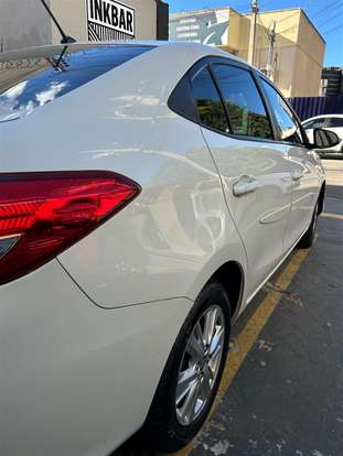 TOYOTA-YARIS-2018