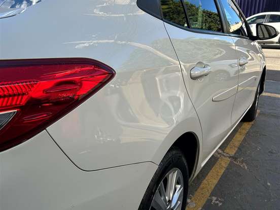 TOYOTA-YARIS-1.5 16V FLEX SEDAN XL MULTIDRIVE TOYOTA-YARIS-2018