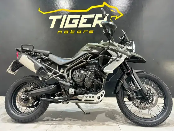 TRIUMPH TIGER 800 XCA 