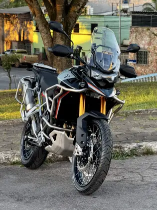 TRIUMPH TIGER 900 DESERT EDITION TRIUMPH TIGER 900 DESERT EDITION