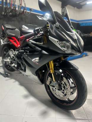 TRIUMPH-DAYTONA 675R ABS-2016