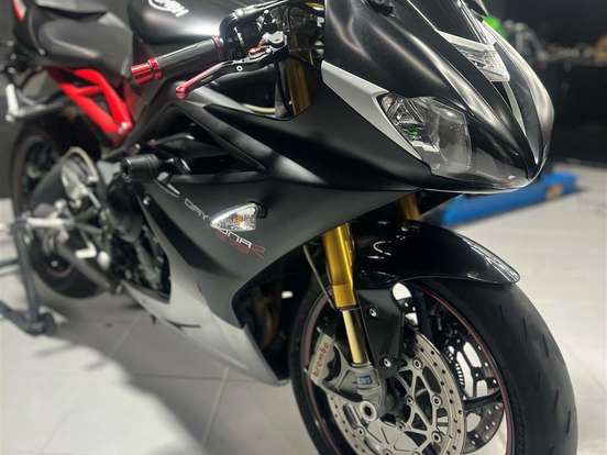 TRIUMPH-DAYTONA 675R ABS TRIUMPH-DAYTONA 675R ABS-2016