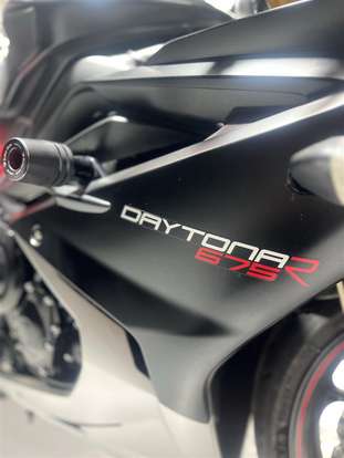 TRIUMPH-DAYTONA 675R ABS-2016