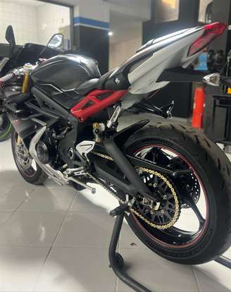 TRIUMPH-DAYTONA 675R ABS-2016