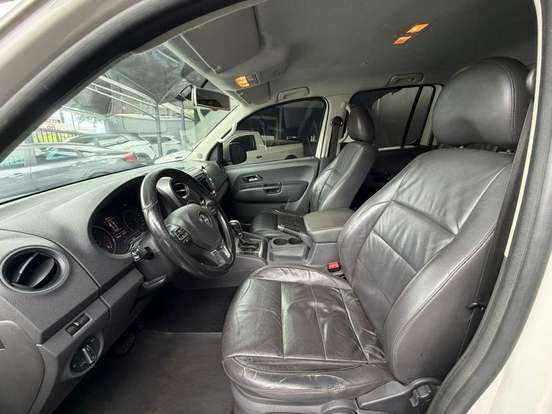 VOLKSWAGEN-AMAROK-2.0 HIGHLINE 4X4 CD 16V TURBO INTERCOOLER DIESEL 4P AUTOMÁTICO VOLKSWAGEN-AMAROK-2014