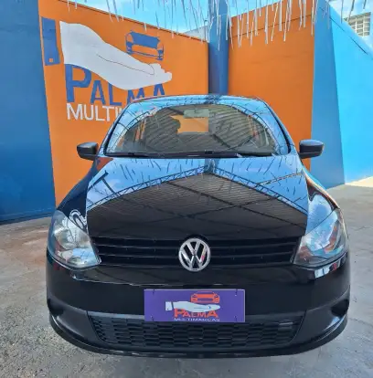 VOLKSWAGEN-FOX-2012