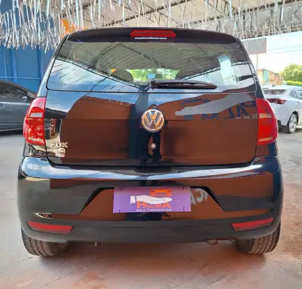 VOLKSWAGEN-FOX-2012