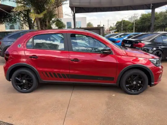 VOLKSWAGEN-GOL-2022
