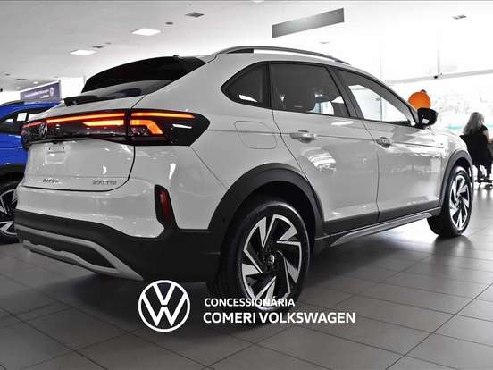 VOLKSWAGEN-NIVUS-1.0 200 TSI TOTAL FLEX HIGHLINE AUTOMÁTICO VOLKSWAGEN-NIVUS-2026
