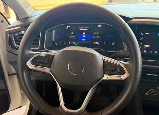 VOLKSWAGEN-POLO-2024