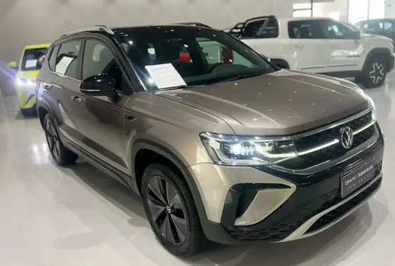 VOLKSWAGEN TAOS 1.4 250 TSI TOTAL FLEX HIGHLINE AUTOMÁTICO