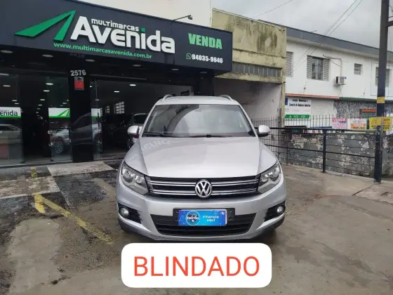 VOLKSWAGEN TIGUAN 2.0 TSI 16V TURBO GASOLINA 4P TIPTRONIC VOLKSWAGEN TIGUAN 2.0 TSI 16V TURBO GASOLINA 4P TIPTRONIC