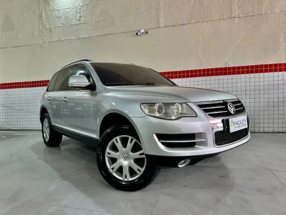 VOLKSWAGEN TOUAREG 3.2 FSI V6 24V GASOLINA 4P TIPTRONIC VOLKSWAGEN TOUAREG 3.2 FSI V6 24V GASOLINA 4P TIPTRONIC
