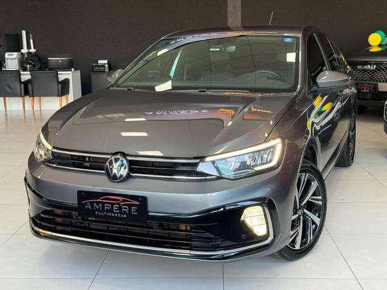VOLKSWAGEN VIRTUS 1.0 200 TSI HIGHLINE AUTOMÁTICO