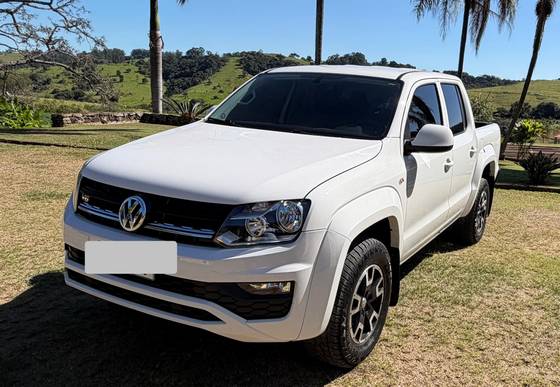 VOLKSWAGEN AMAROK 3.0 V6 TDI DIESEL COMFORTLINE CD 4MOTION AUTOMÁTICO