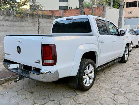 VOLKSWAGEN-AMAROK-2019