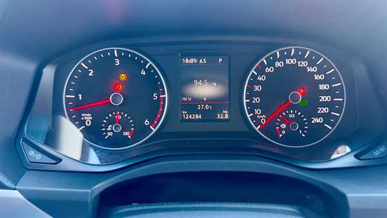 VOLKSWAGEN-AMAROK-3.0 V6 TDI DIESEL HIGHLINE CD 4MOTION AUTOMÁTICO VOLKSWAGEN-AMAROK-2019