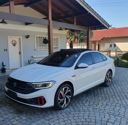 VOLKSWAGEN JETTA 2.0 350 TSI GASOLINA GLI DSG