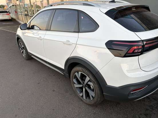 VOLKSWAGEN-NIVUS-1.0 200 TSI TOTAL FLEX HIGHLINE AUTOMÁTICO VOLKSWAGEN-NIVUS-2022