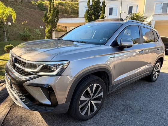 VOLKSWAGEN TAOS 1.4 250 TSI TOTAL FLEX HIGHLINE AUTOMÁTICO