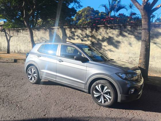 VOLKSWAGEN T-CROSS 1.0 200 TSI TOTAL FLEX AUTOMÁTICO
