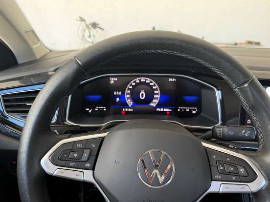 VOLKSWAGEN-VIRTUS-2023