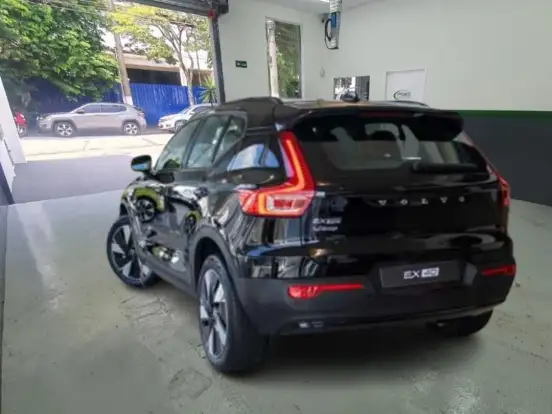 VOLVO-EX40-P8 RECHARGE TWIN ELECTRIC ULTRA AWD VOLVO-EX40-2026