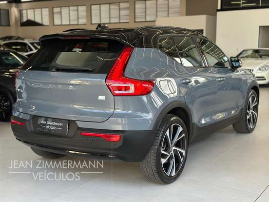 VOLVO-XC40-1.5 T5 RECHARGE R-DESIGN GEARTRONIC VOLVO-XC40-2020