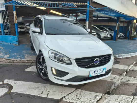 VOLVO XC60 2.0 T5 R DESIGN TURBO GASOLINA 4P AUTOMÁTICO