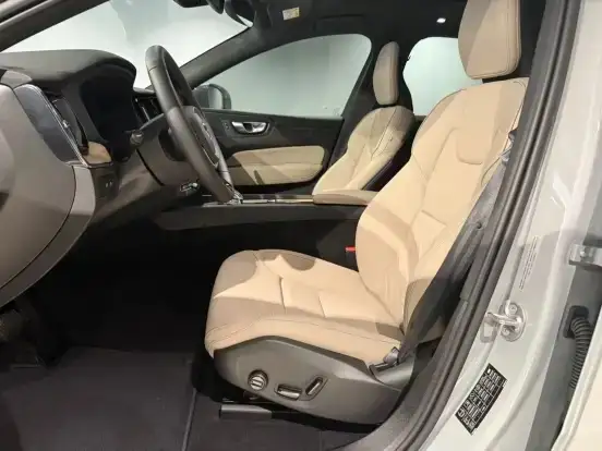 VOLVO-XC60-2.0 T8 PHEV ULTRA DARK AWD GEARTRONIC VOLVO-XC60-2026