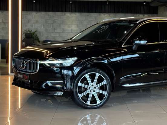 VOLVO-XC60-2019