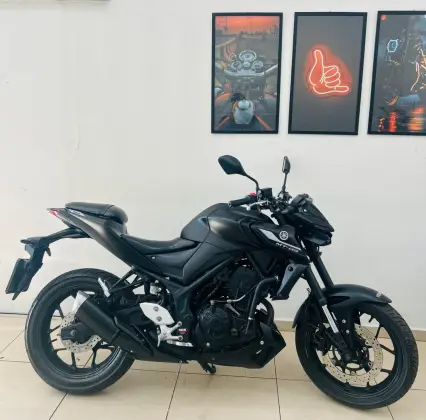 YAMAHA MT-03 ABS YAMAHA MT-03 ABS