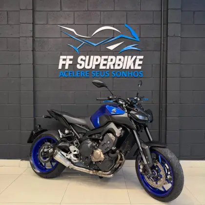 YAMAHA MT-09 YAMAHA MT-09