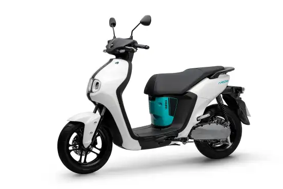 YAMAHA-NEOS CONNECTED-2025