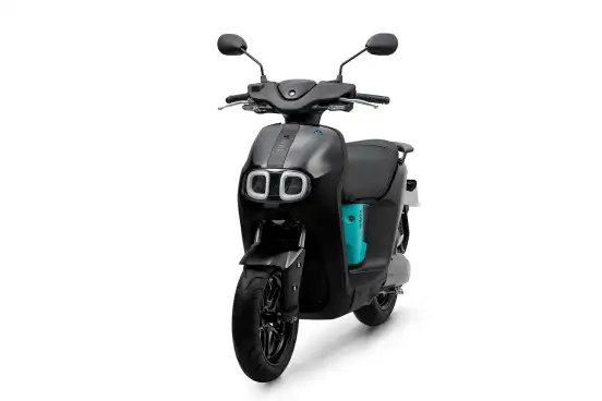 YAMAHA-NEOS CONNECTED-2025