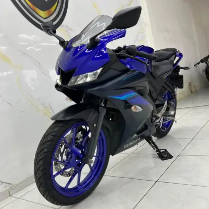 YAMAHA YZF R15 YAMAHA YZF R15