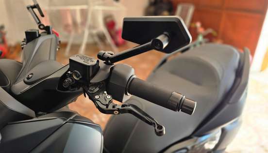 YAMAHA-XMAX ABS-2024