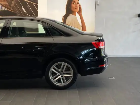 AUDI-A4-2.0 TFSI GASOLINA PRESTIGE S TRONIC AUDI-A4-2019