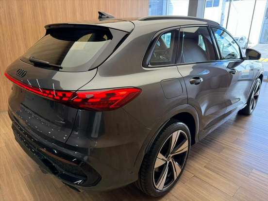 AUDI-Q5-2.0 TFSI GASOLINA SPORTBACK S LINE QUATTRO S TRONIC AUDI-Q5-2026