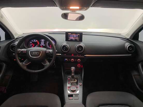 AUDI-A3-1.4 TFSI ATTRACTION 16V GASOLINA 4P S-TRONIC AUDI-A3-2014