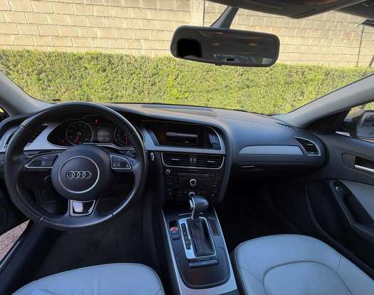 AUDI-A4-2012