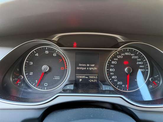 AUDI-A4-2.0 TFSI ATTRACTION 180CV GASOLINA 4P MULTITRONIC AUDI-A4-2012