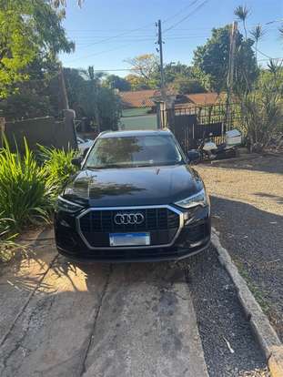 AUDI-Q3-2019
