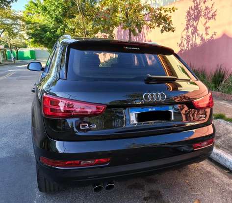 AUDI-Q3-2017